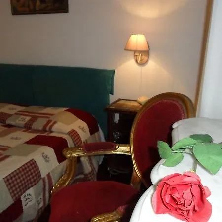 Sunny Apartment Venice