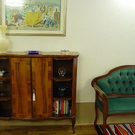 Sunny Apartment Venice