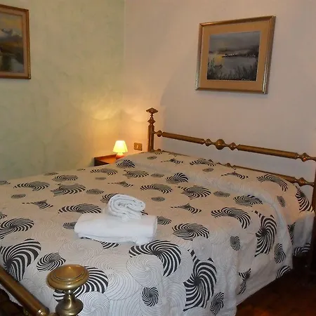 Sunny Apartment Venice