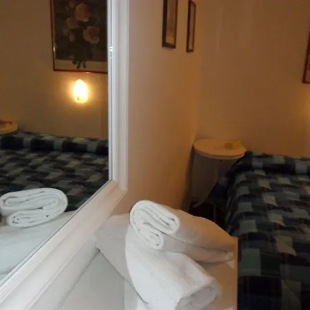 Sunny Apartment Venice