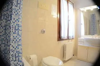 Sunny Apartment Venice