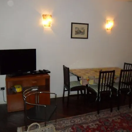 Sunny Apartment