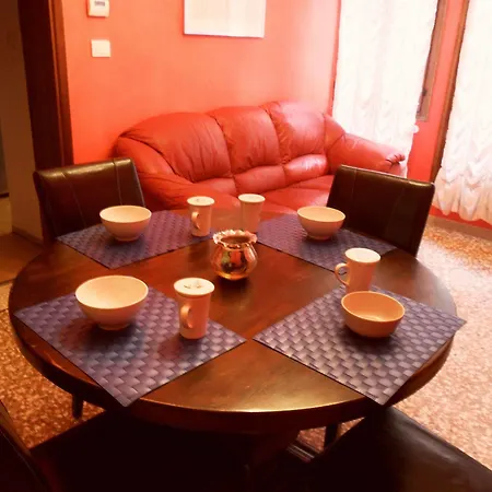 Sunny Apartment