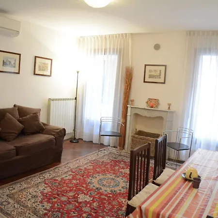 Sunny Apartment