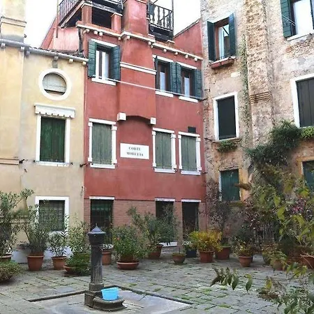 Sunny Apartment